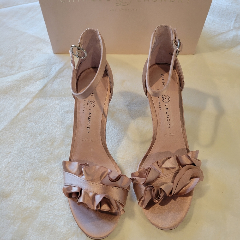 NWT Blush Heels